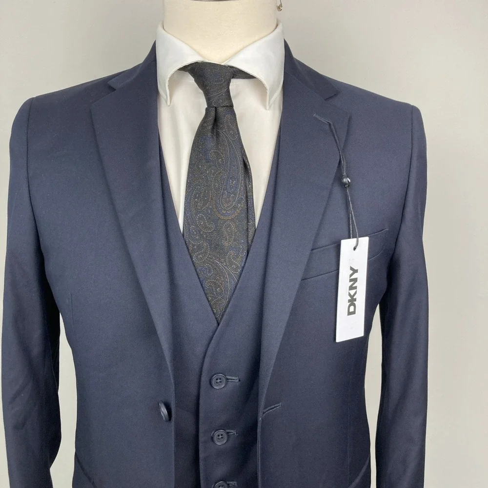 DKNY Mens Modern fit 2-pc Suit Jacket Vest 38S‎ Navy No Pants